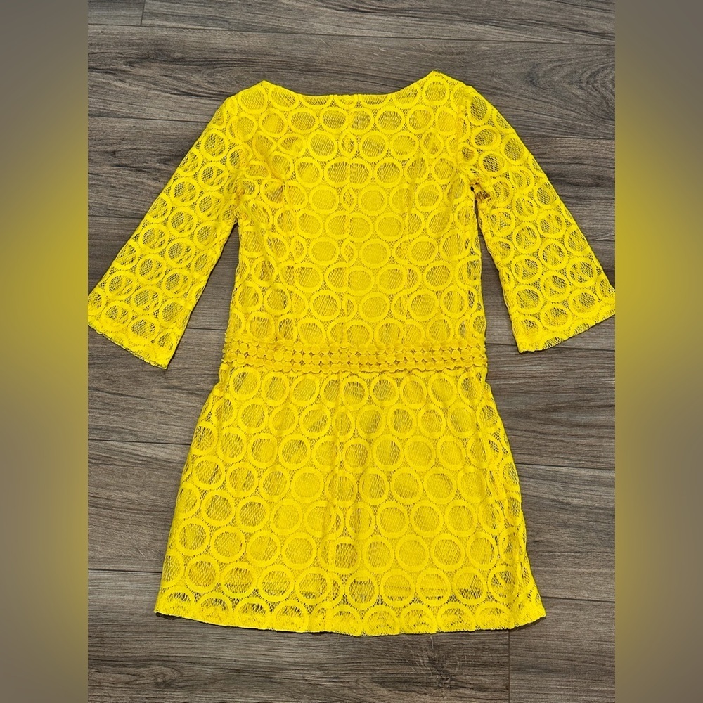 EUC London Times Yellow Lace Mod Dress Size 4 - Picture 5 of 5